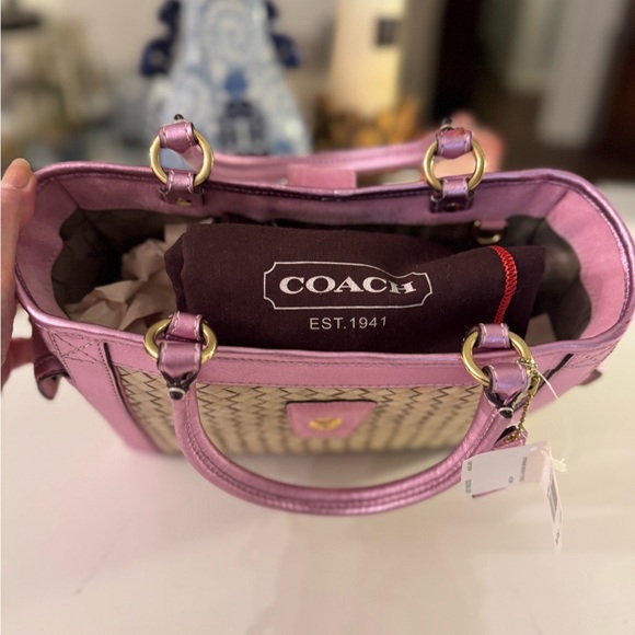 🩷 NWT COACH STRAW AND LEATHER TOTE! - Picture 11 of 13